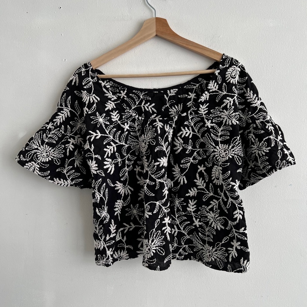 Anthropologie Blouse, Size S, Black & White
